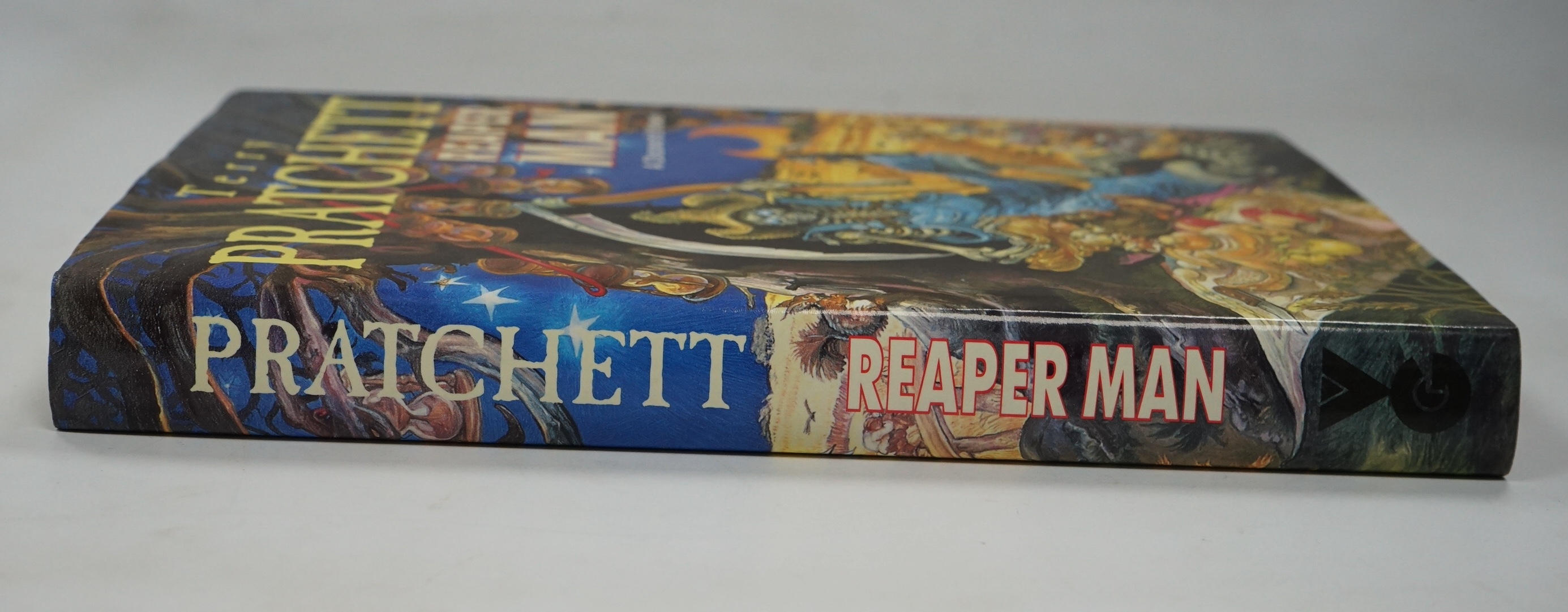 Pratchett, Terry - Reaper Man. First Edition published by Gollancz, London, 1991, signed by author with inscription 